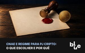 CNAE para empresa de cripto: formulário de registro empresarial com carimbo e moeda de bitcoin